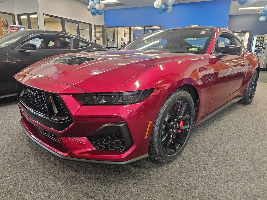 2025 Ford Mustang GT Premium Fastback