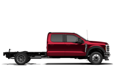 2027 Ford Chassis Cab F-450® LARIAT®