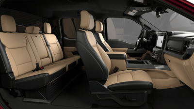 2027 Ford Chassis Cab F-450® LARIAT®