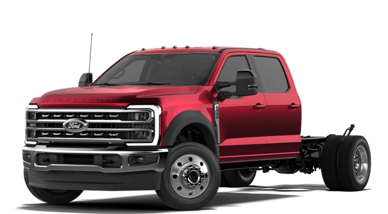 2027 Ford Chassis Cab F-450® LARIAT®