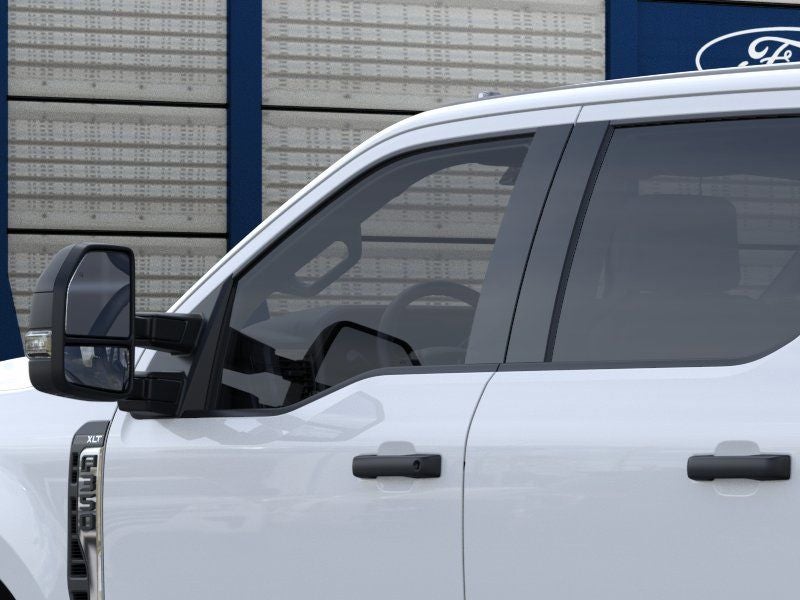 2026 Ford Chassis Cab F-350® XLT