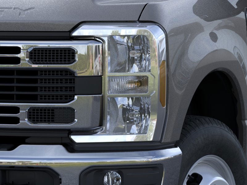 2026 Ford Chassis Cab F-350® XLT