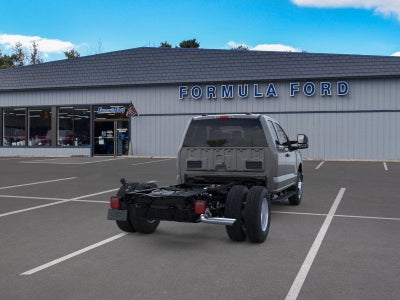 2026 Ford Chassis Cab F-350® XLT