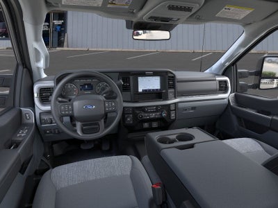 2026 Ford Chassis Cab F-350® XLT