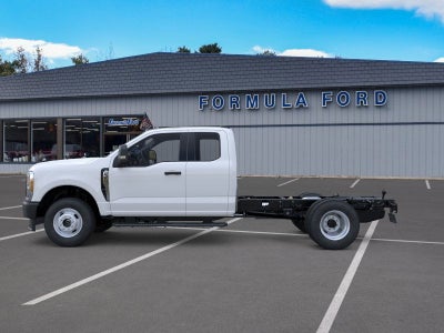 2026 Ford Chassis Cab F-350® XL