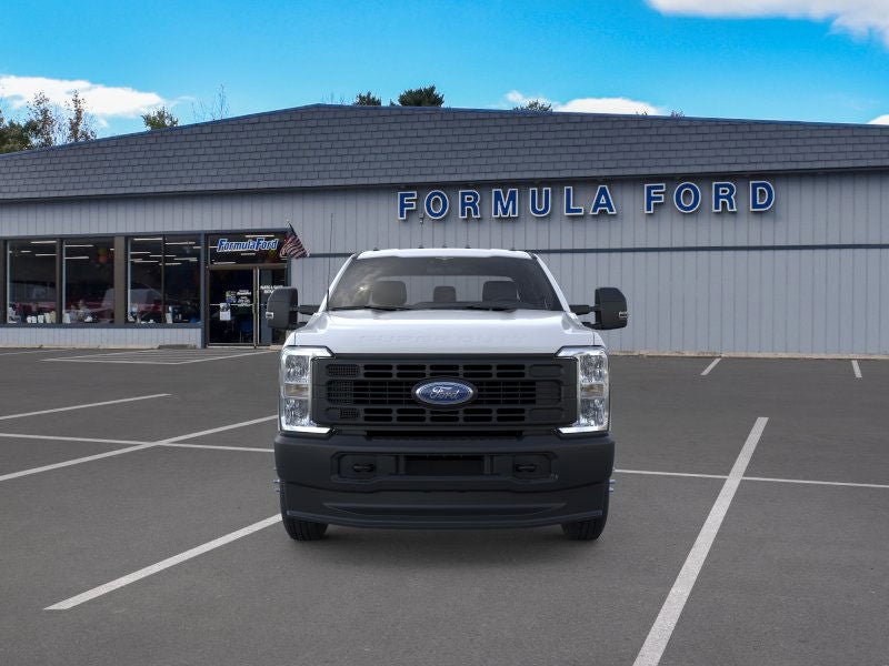 2026 Ford Chassis Cab F-350® XL