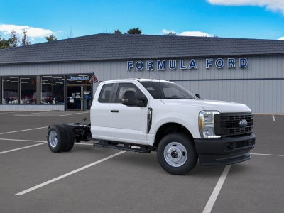 2026 Ford Chassis Cab F-350® XL