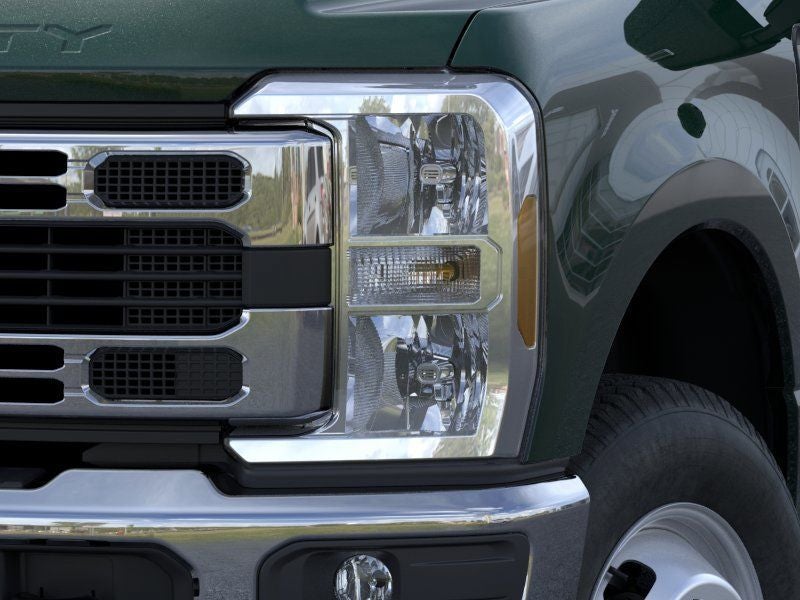 2026 Ford Chassis Cab F-350® XLT