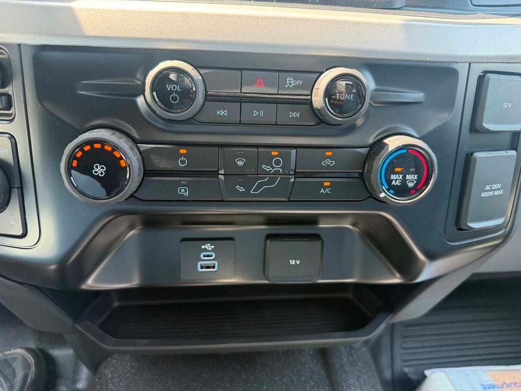 2026 Ford Chassis Cab F-550® XL