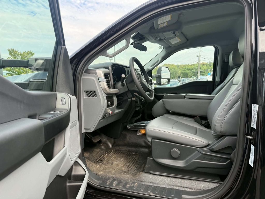 2026 Ford Chassis Cab F-550® XL