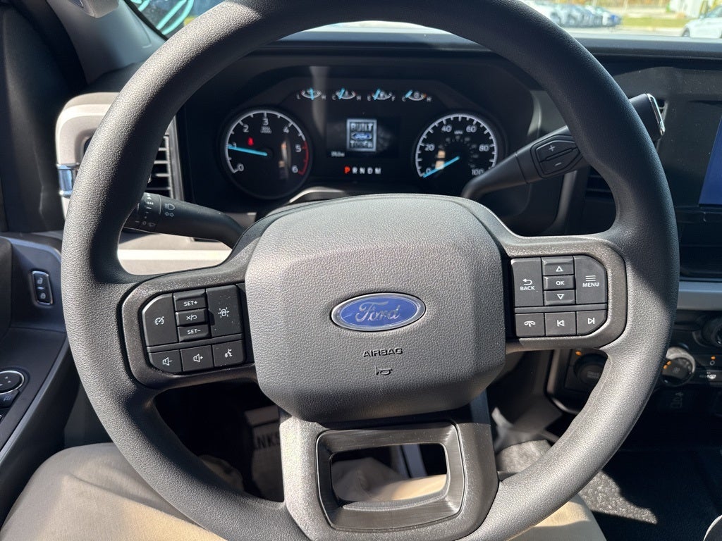 2025 Ford F-600 XLT W/ 11' SH 4-5 YARD DUMP BODY