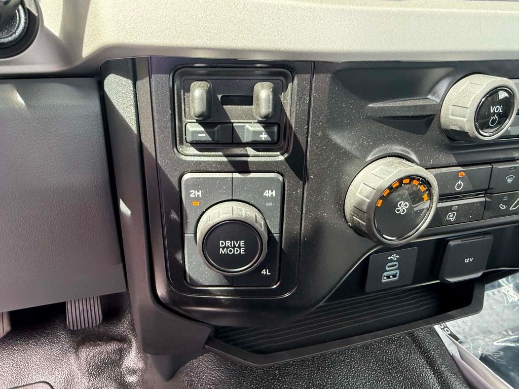 2026 Ford Chassis Cab F-600® XL