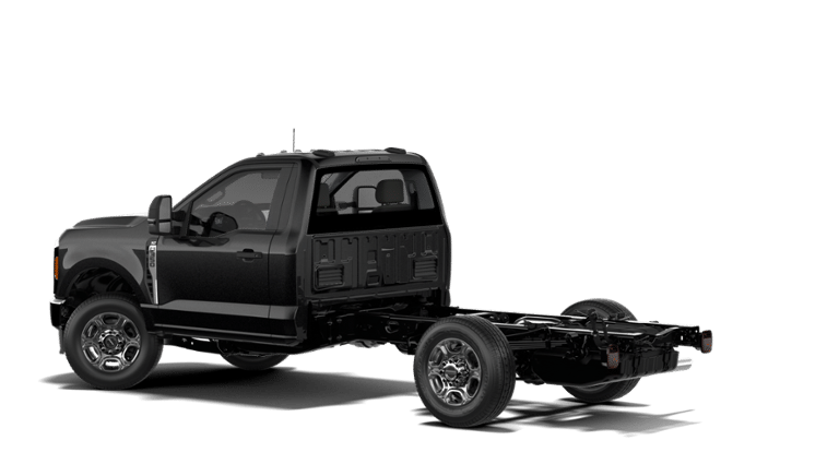 2027 Ford Chassis Cab F-350® XLT