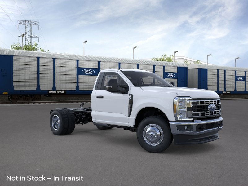 2026 Ford Chassis Cab F-350® XL