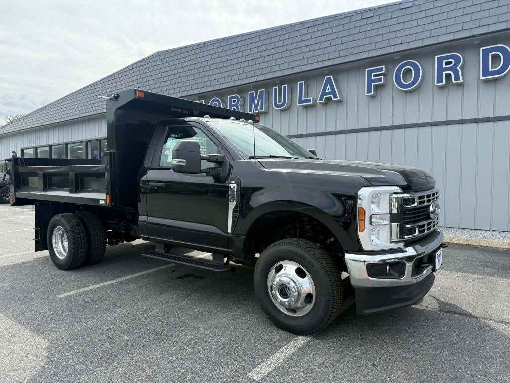 2026 Ford Chassis Cab F-350® XL