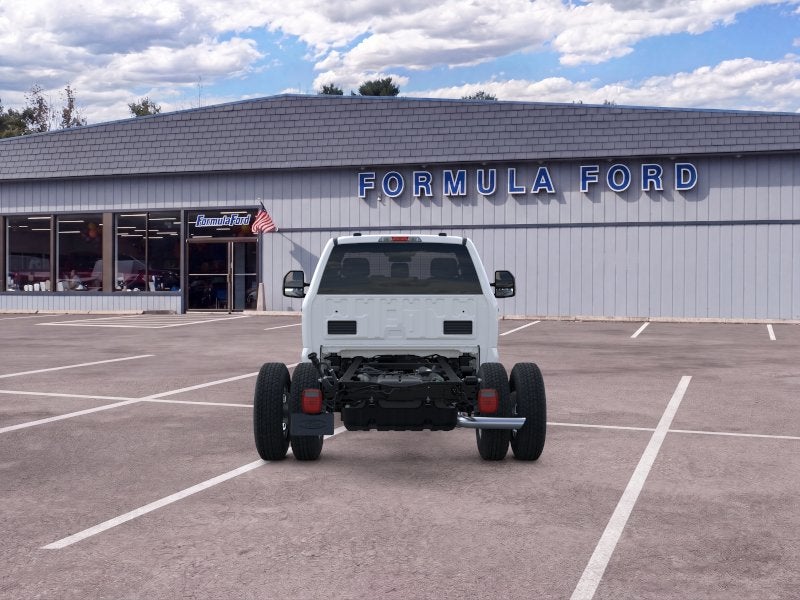 2026 Ford Chassis Cab F-350® XL