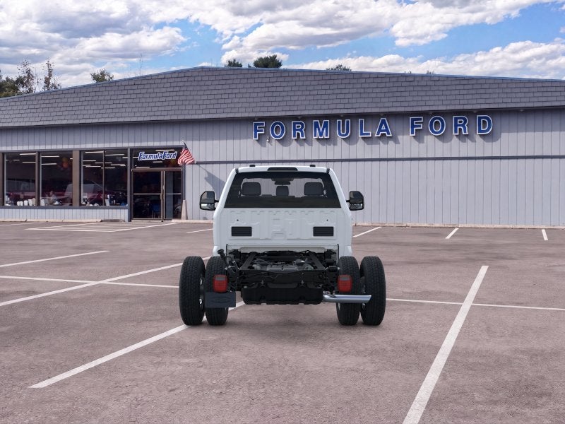 2026 Ford Chassis Cab F-350® XL