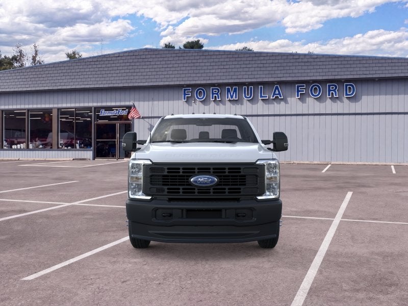 2026 Ford Chassis Cab F-350® XL