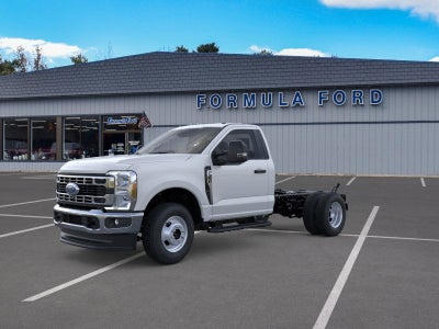 2026 Ford Chassis Cab F-350® XL