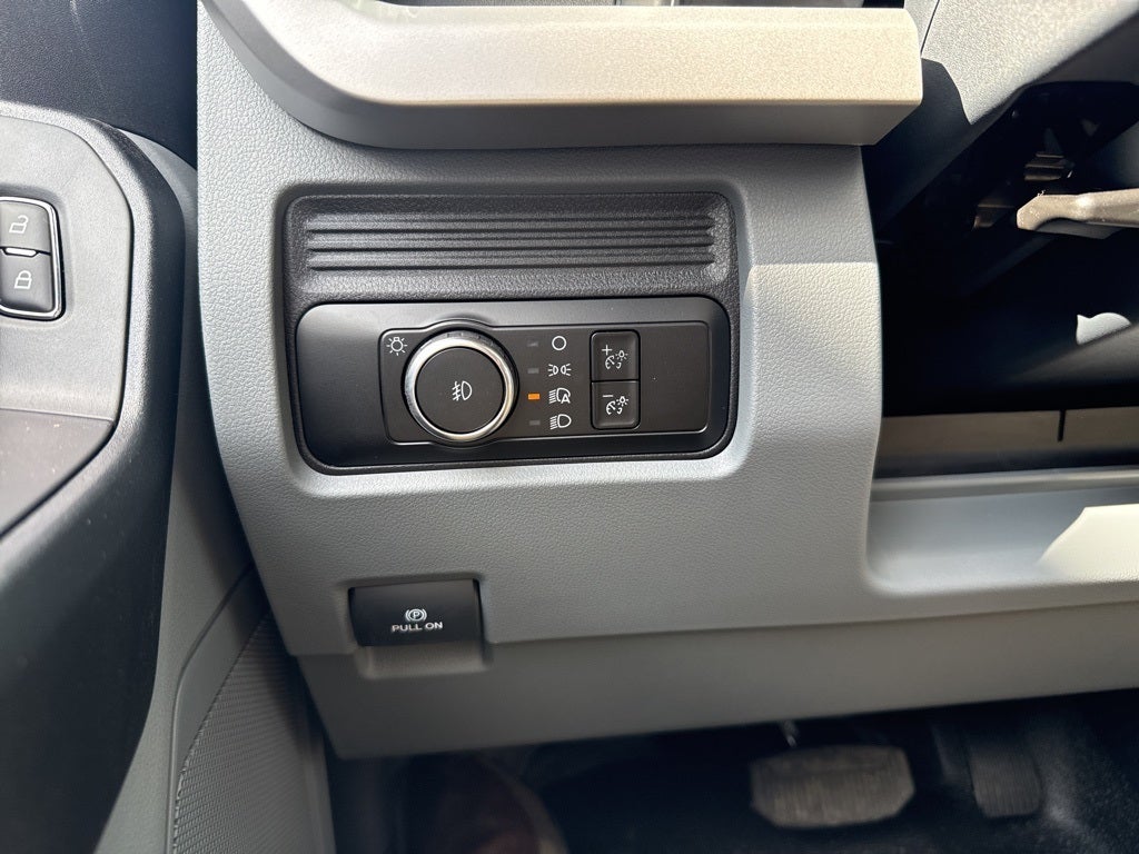 2026 Ford Chassis Cab F-350® XL