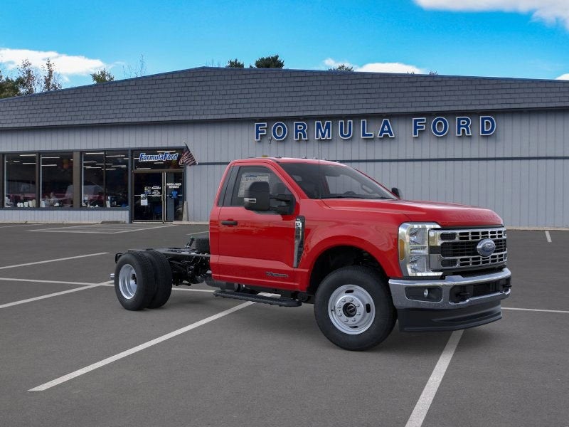 2026 Ford Chassis Cab F-350® XL