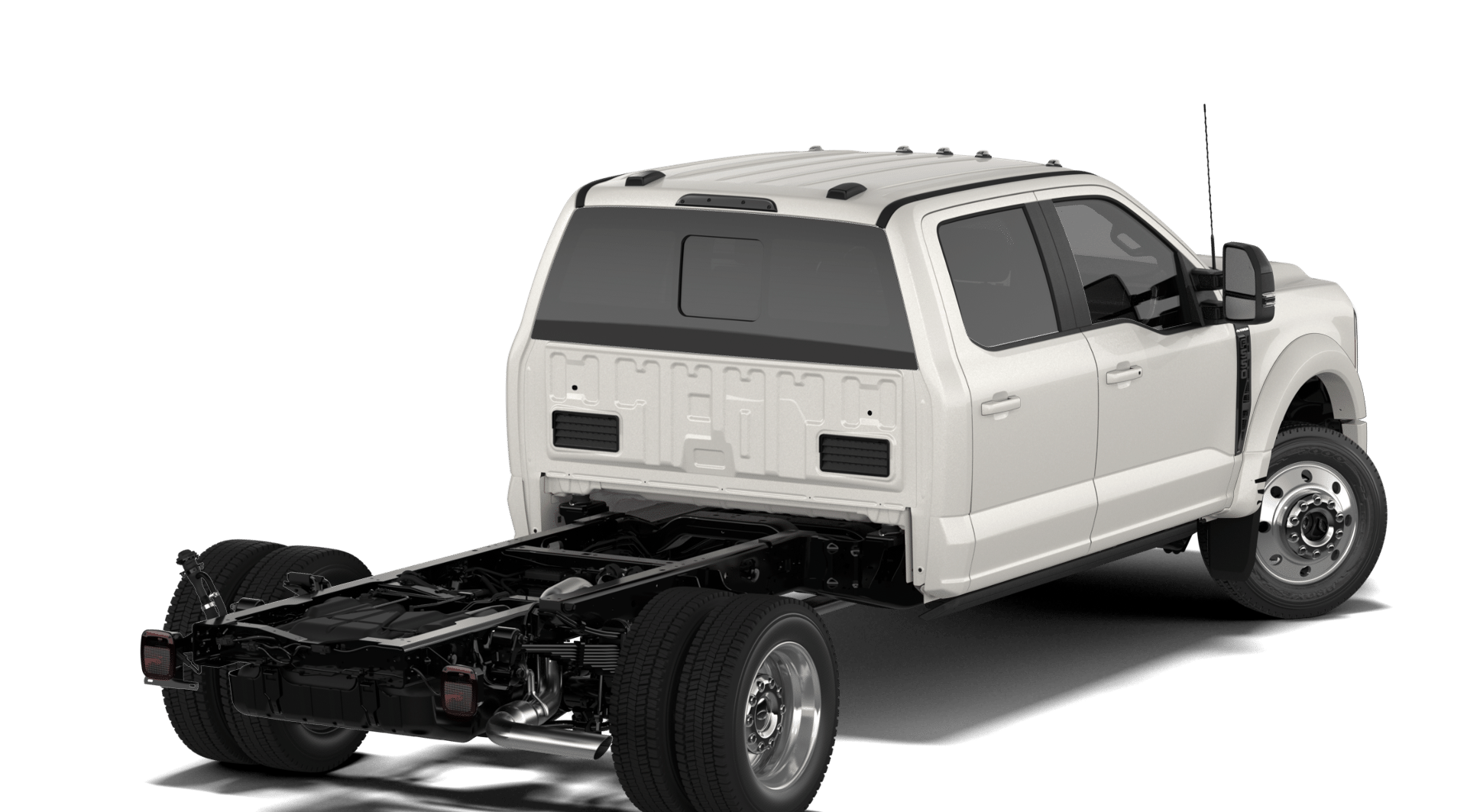 2027 Ford Chassis Cab F-550® Platinum