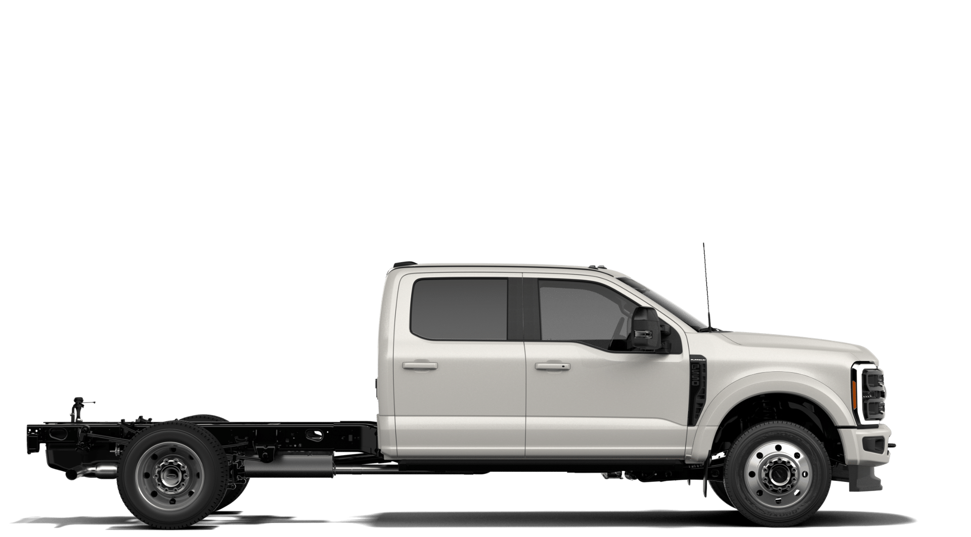 2027 Ford Chassis Cab F-550® Platinum