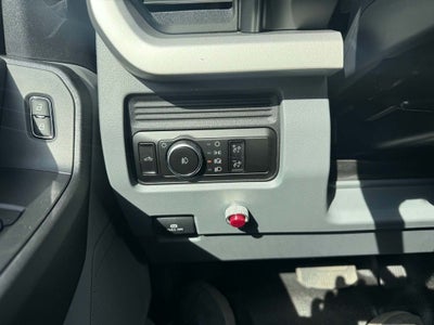 2027 Ford Chassis Cab F-550® XL