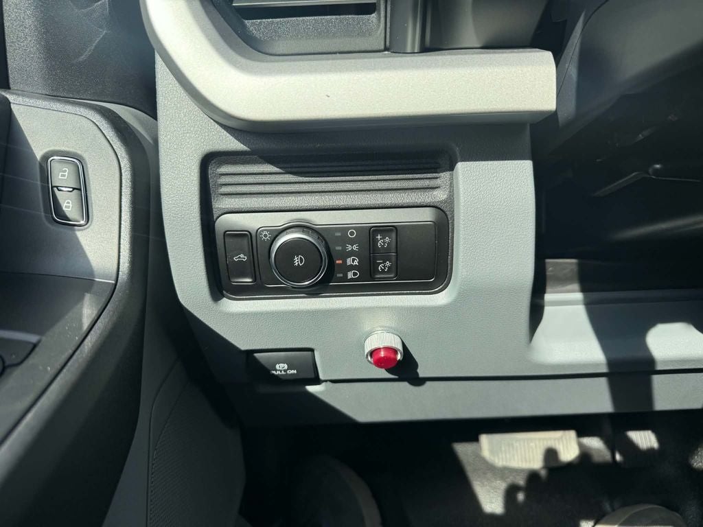 2027 Ford Chassis Cab F-550® XL