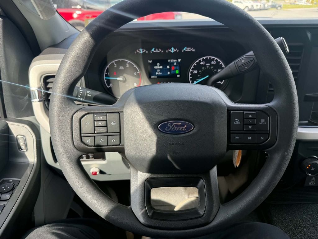 2027 Ford Chassis Cab F-550® XL