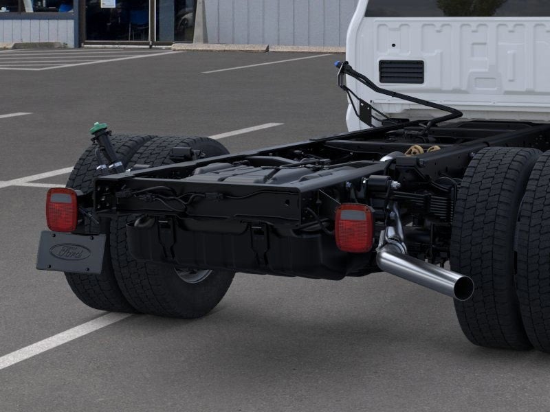 2025 Ford Chassis Cab F-550® XL