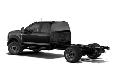 2027 Ford Chassis Cab F-550® XLT