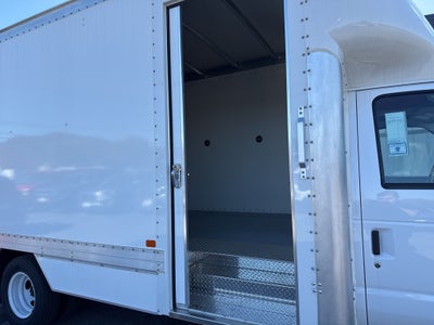 2026 Ford Econoline Cutaway E-350 SRW