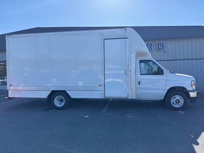 2026 Ford Econoline Cutaway E-350 SRW