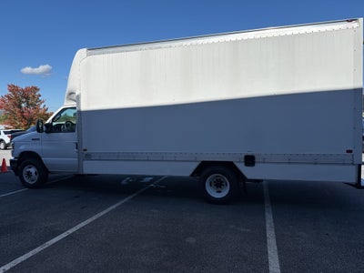 2026 Ford Econoline Cutaway E-350 SRW