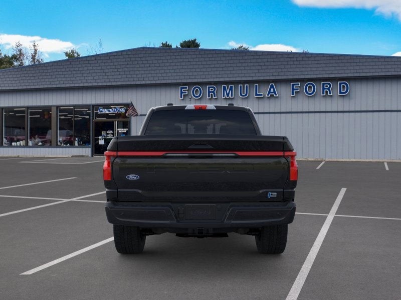 2025 Ford F-150 Lightning Lariat®