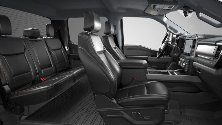 2026 Ford Super Duty F-350® Lariat®