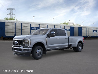 2026 Ford Super Duty F-350® Lariat®