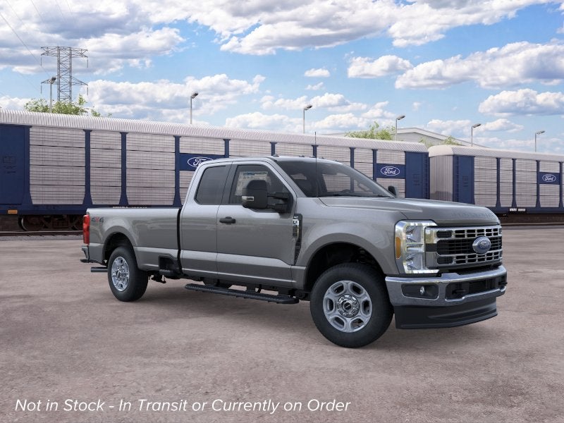 2026 Ford Super Duty F-350® XLT
