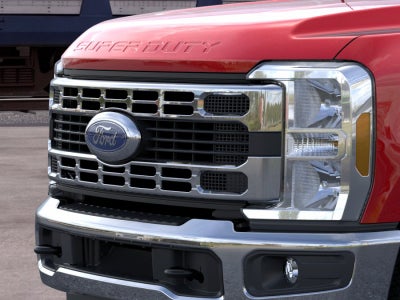 2026 Ford Super Duty F-350® XLT
