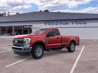2026 Ford Super Duty F-350® XLT