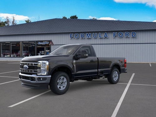 2026 Ford Super Duty F-350® XLT