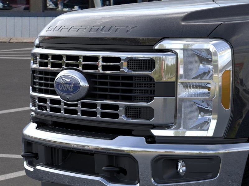 2026 Ford Super Duty F-350® XLT