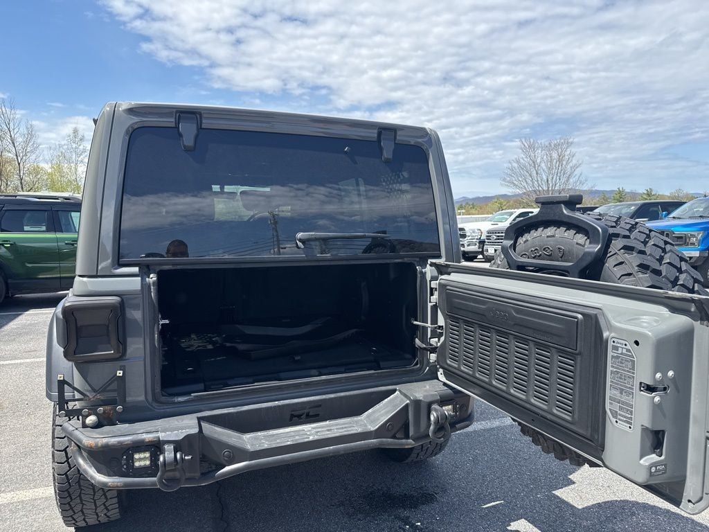 2022 Jeep Wrangler Unlimited Willys