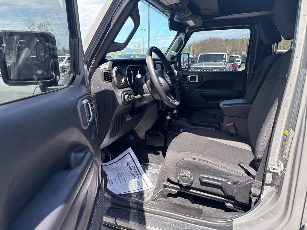 2022 Jeep Wrangler Unlimited Willys