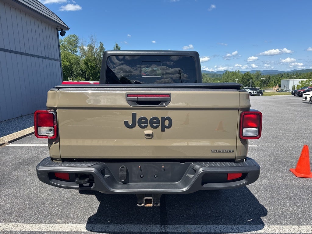 2020 Jeep Gladiator Sport
