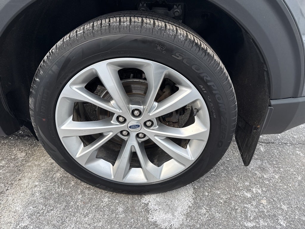 2023 Ford Explorer Platinum