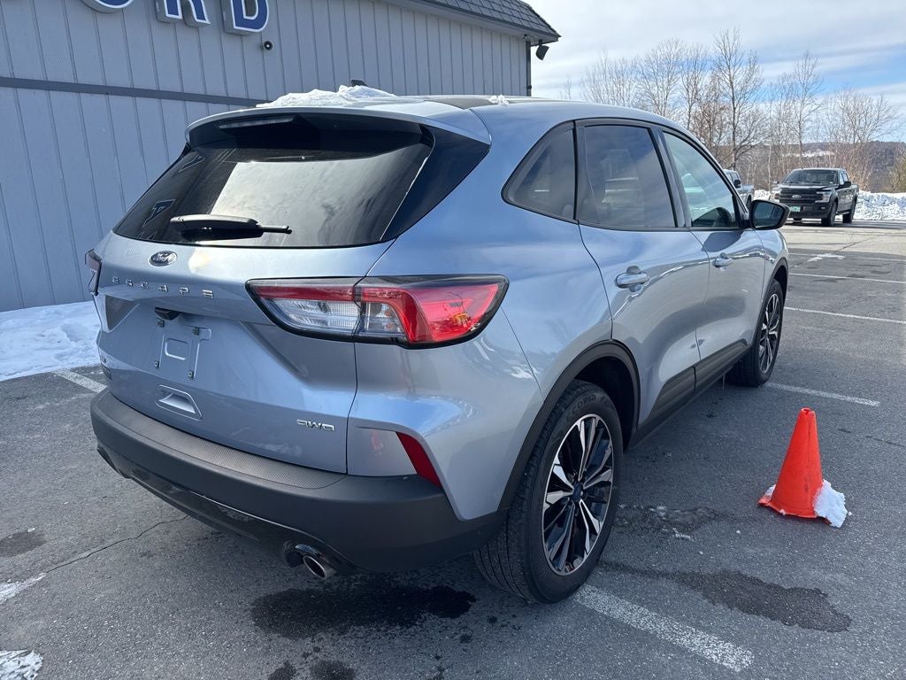 2022 Ford Escape SE