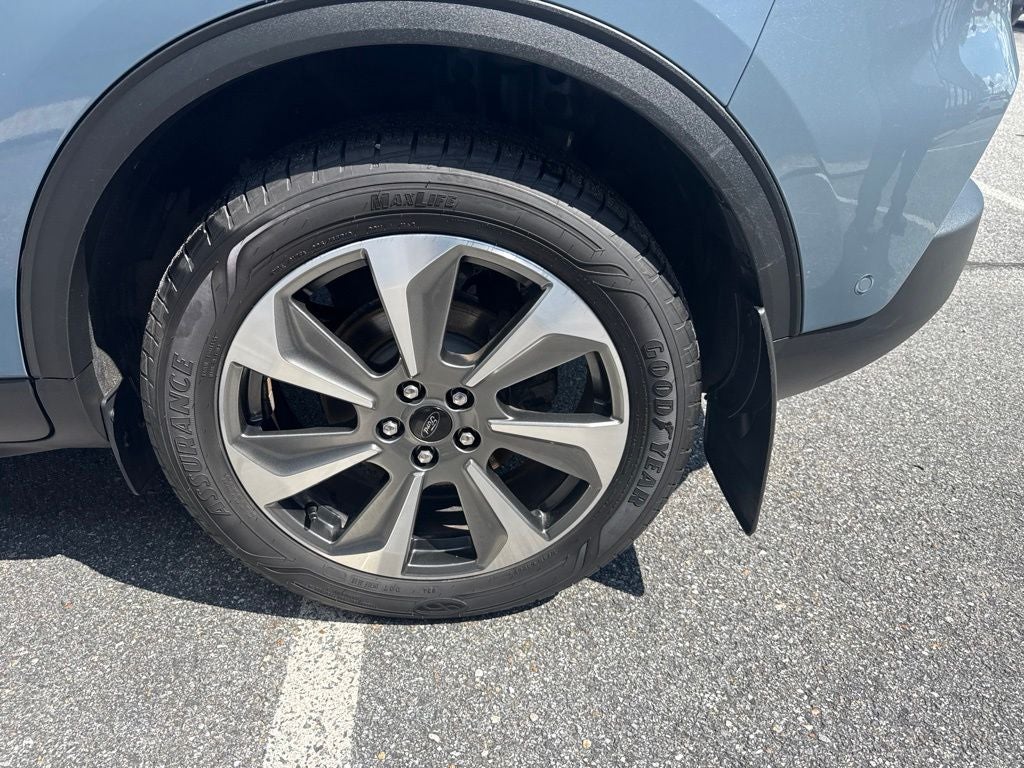 2023 Ford Escape Platinum