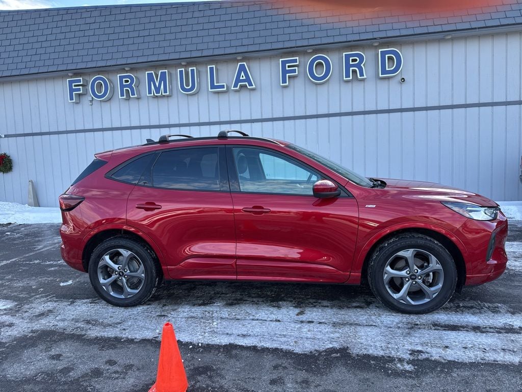 2023 Ford Escape Hybrid ST-Line Select